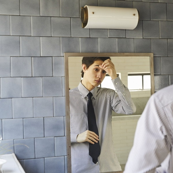 【3位】ストライプ柄ワイシャツ