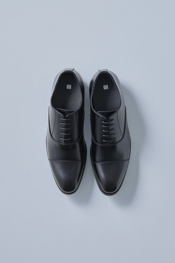 【2位】ストレートチップ合成ゴムソール