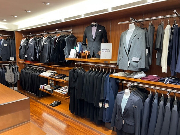 SUIT SELECT スーツセレクト SAPPORO APIA札幌アピア