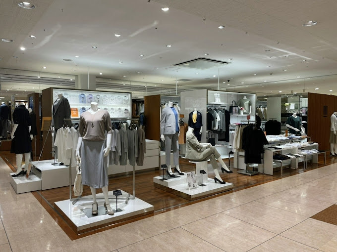 SUIT SELECT スーツセレクト APITA SHIMADAアピタ島田