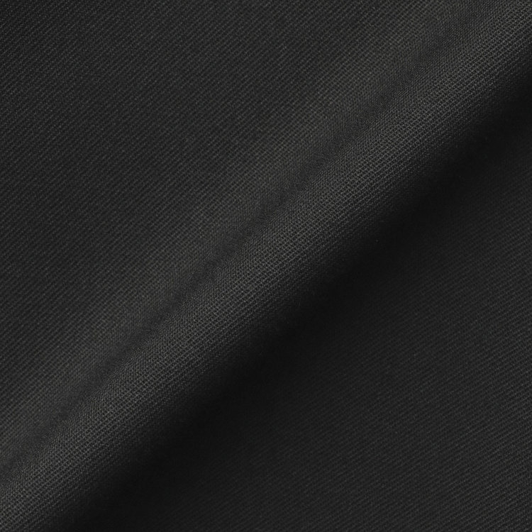 ブラックライン 【SLIM TAPERED_2】【年間】2釦シングルスリーピーススーツ 0タック/ブラック/ウエストシャーリング/4S SUSTAINABILITY&ECOLOGY FABRIC/※パンツ裾上げ済仕様 黒
