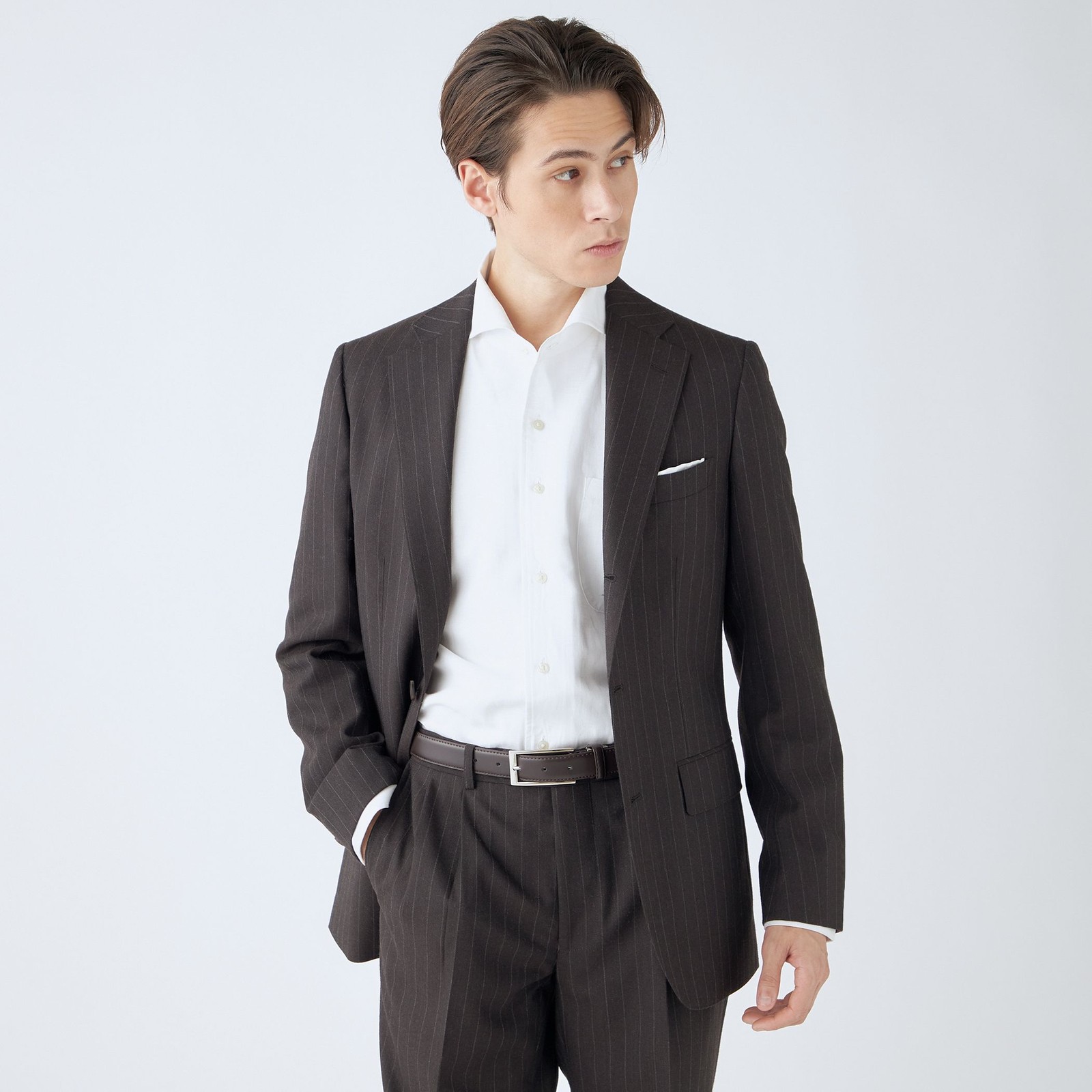 【発送在庫あり】【CLASSICO TAPERED】【秋冬】3釦段返りスーツ 2タック/ブラウン×ストライプ/ウエストムーブ/NEW ZEALAND WOOL MIX/※裾上げ必要