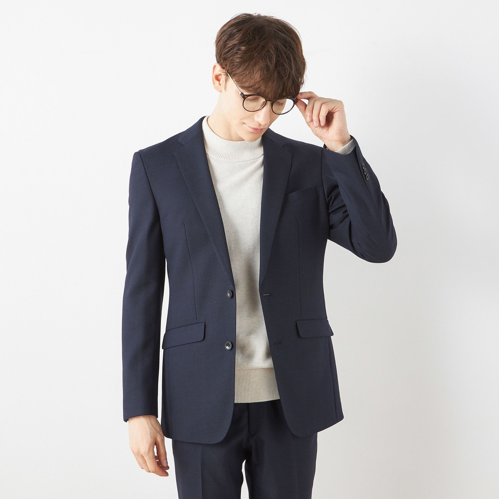 【SLIM TAPERED_2】【秋冬】2釦シングルスーツ 0タック/ネイビー×バーズアイ/ウエストシャーリング/4S SUSTAINABILITY&ECOLOGY FABRIC/※パンツ裾上げ済仕様