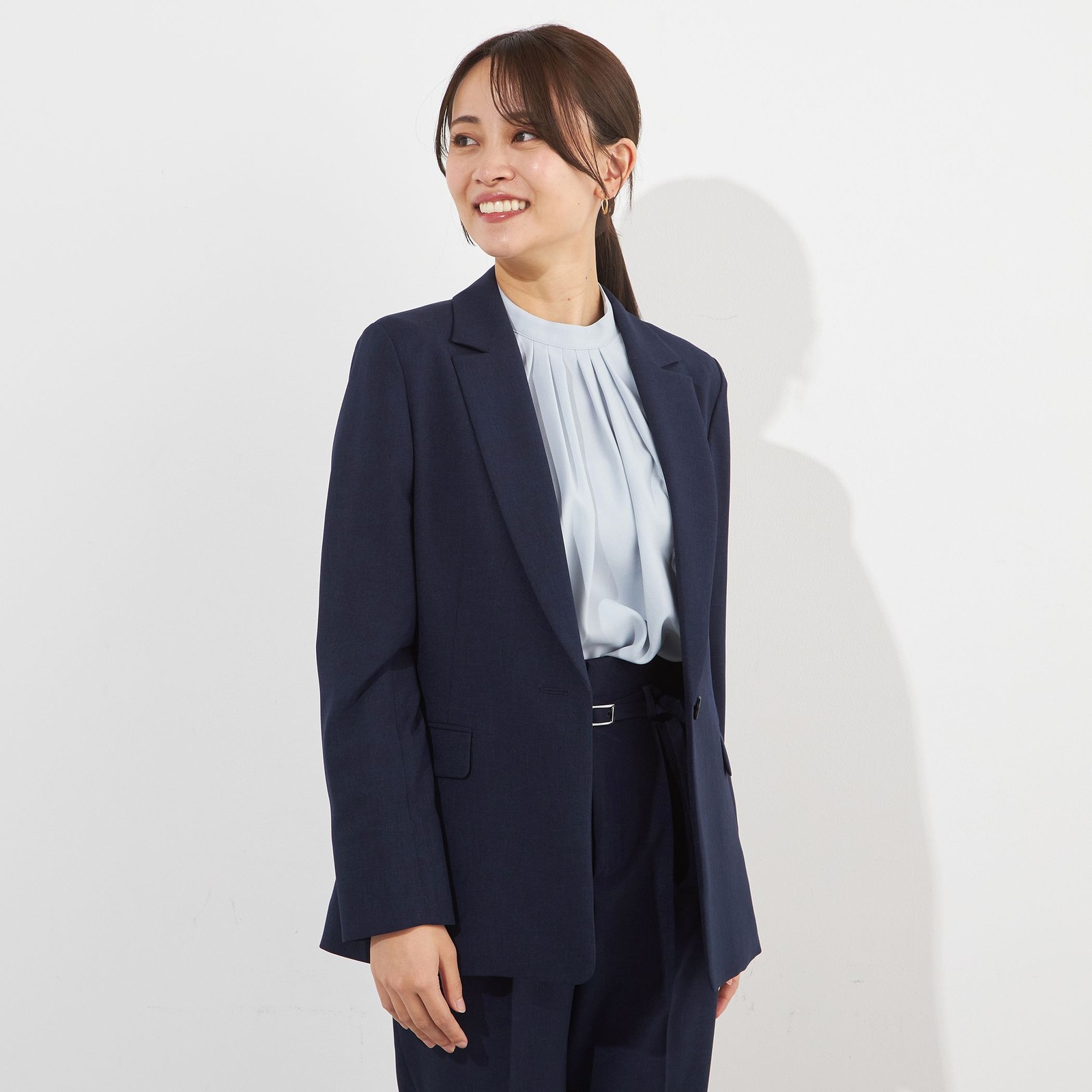 【SILVER LINE】【年間】1釦シングルパンツスーツ/ネイビー/ウォッシャブル/Naturemier/4S SUSTAINABILITY&ECOLOGY FABRIC/※パンツ裾上げ済仕様