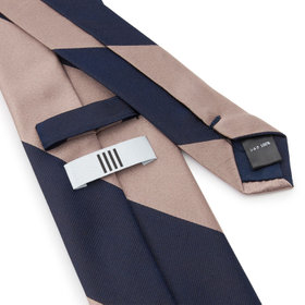 美品 ブリオーニ Brioni ネクタイ ストライプ ネイビー シルバー ネクタイとポケットチーフ | ブリオーニ® 日本 公式ストア