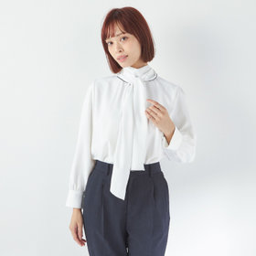 【マイストラーダ】前後2WAYブラウス　ボウタイ　パールボタン　ウォッシャブル SUIT SELECT×Samantha Thavasa】【長袖】前後2WAYボウタイ