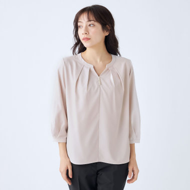 【SILVER LINE/7分袖】パール釦付きキーネックプルオーバー/ピンク/「ウォッシャブル可能」「2WAYストレッチ」「防シワ」「UV加工」「接触冷感」「透け軽減」