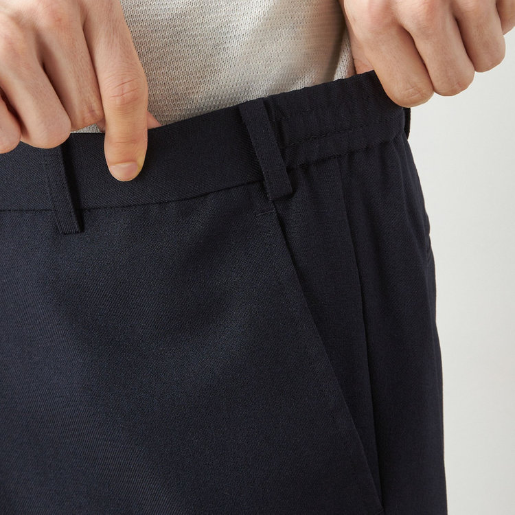 ブラックライン 【SLIM TAPERED_2】【年間】2釦シングルテーパードパンツスーツ 0タック/ネイビー/ウエストシャーリング/4S/※パンツ裾上げ済仕様 紺中間