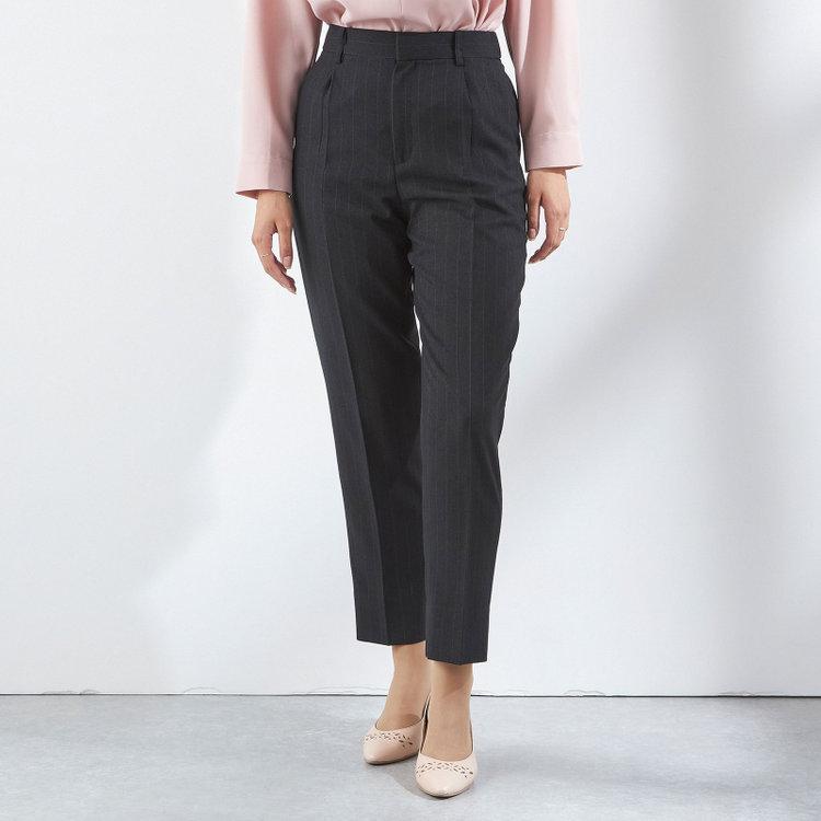 シルバーライン 【SILVER LINE】【秋冬】4釦1掛ダブル パンツスーツ/ブラック×ストライプ/ウォッシャブル/ウエストシャーリング/4S SUSTAINABILITY&ECOLOGY FABRIC/※パンツ裾上げ済仕様 黒