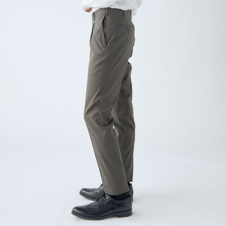 シルバーライン 【CLASSICO TAPERED】【春夏】1タックテーパードパンツ/カーキ/ウエストムーブ/ICE EFFECT/※裾上げ済仕様 黄淡色