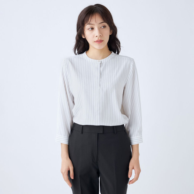SUIT SELECT　アウトレット 【WEB限定/OUTLET/汚れ・キズ等有】【SL/7分袖】バンドカラープルオーバー/ホワイト×グレー/「ウォッシャブル可能」「2WAYストレッチ」「防シワ」「UV加工」「接触冷感」 グレー淡色