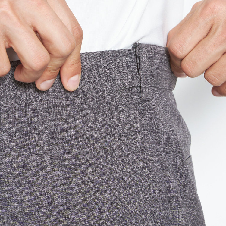 ブラックライン 【SLIM TAPERED】【春夏】0タックテーパードパンツ/グレー×スラブ/ウエストムーブ/4S SUSTAINABILITY&ECOLOGY FABRIC「ウォッシャブル」「ストレッチ」/※裾直し必要 グレー中間