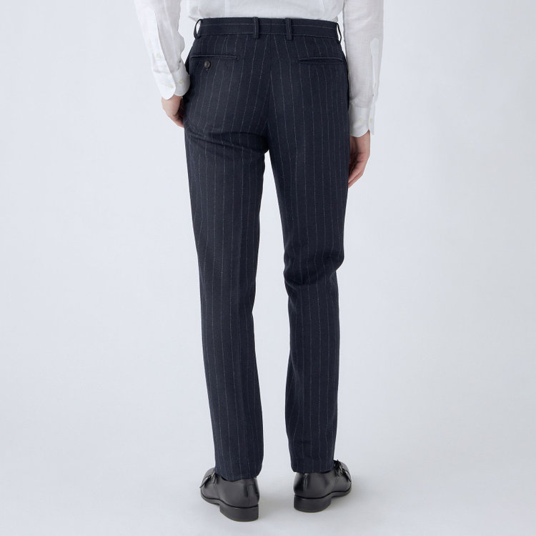 シルバーライン 【発送在庫あり】【CLASSICO TAPERED】【秋冬】2釦シングルスーツ 1タック/ネイビーストライプ/RE:NEWOOL/※裾上げ必要 紺中間