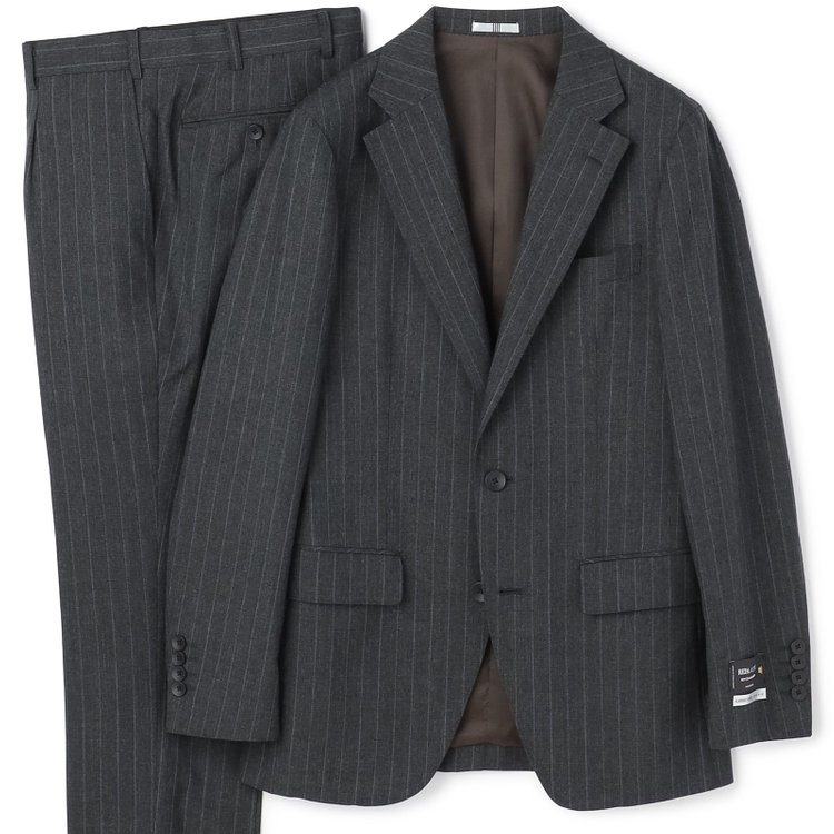 シルバーライン 【発送在庫あり】【CLASSICO TAPERED】【秋冬】2釦シングルスーツ 1タック/グレー×ストライプ/REDA ACTIVE/NEW ZEALAND MERINO/SHOWER CLEAN/※裾上げ必要 グレー濃色
