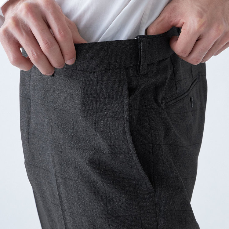 ブラックライン 【SLIM TAPERED】【秋冬】ポリエステル0タックテーパードパンツ/グレー×ウィンドペン/ウエストムーブ/ウォッシャブル/4S SUSTAINABILITY&ECOLOGY FABRIC/裾上げ済み仕様 グレー中間
