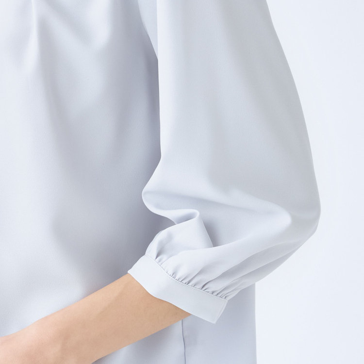 シルバーライン 【SILVER LINE/7分袖】前後2WAYクルーネックプルオーバー/グレー/「ウォッシャブル可能」「2WAYストレッチ」「防シワ」「UV加工」「接触冷感」 グレー淡色