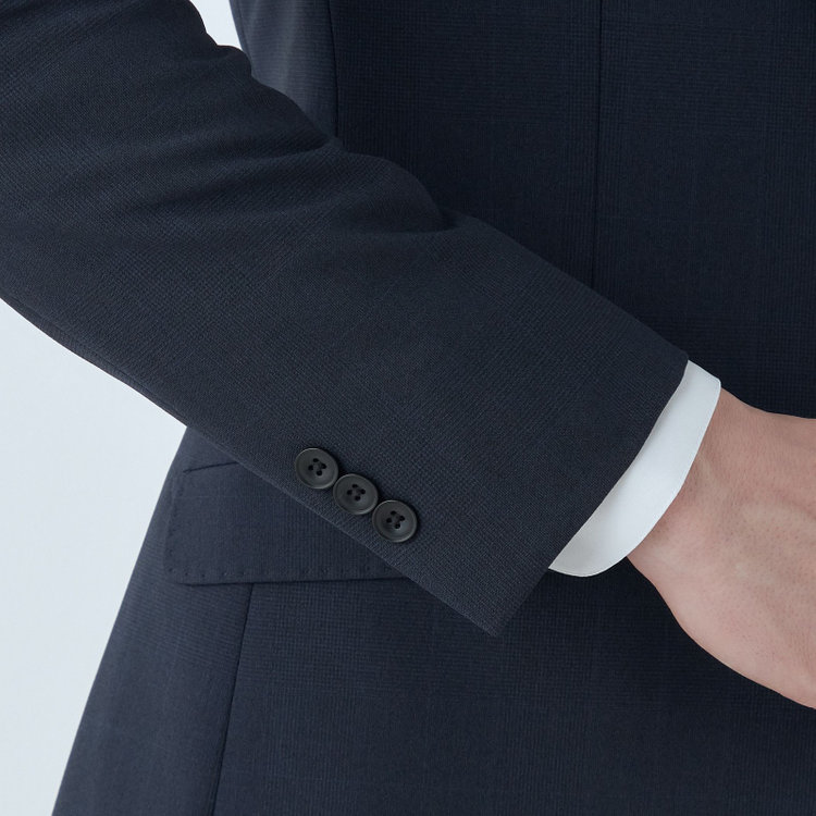 ブラックライン 【SLIM TAPERED_2】【春夏】2釦シングルスリーピーススーツ 0タック/ネイビー×チェック/ウエストシャーリング/4S SUSTAINABILITY&ECOLOGY FABRIC/※パンツ裾上げ済仕様 紺濃色