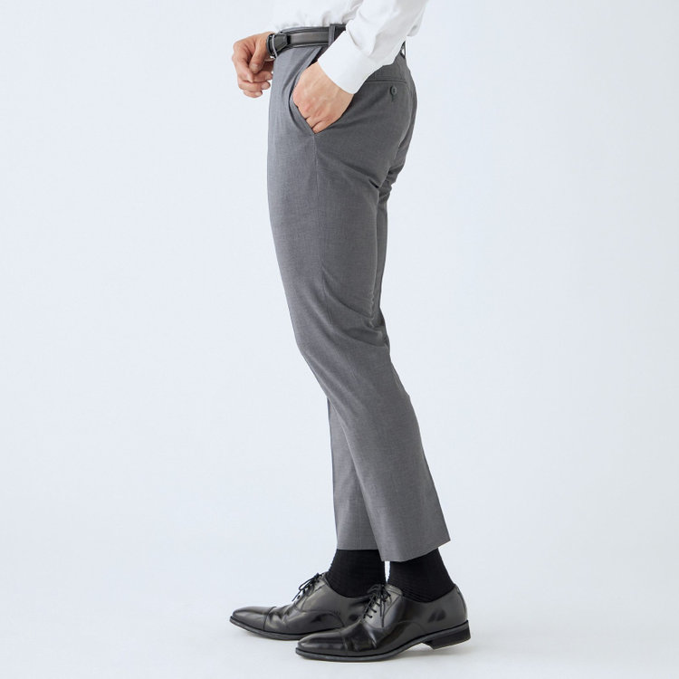 ブラックライン 【SLIM TAPERED】【春夏】0タックテーパードパンツ/ライトグレー/ウエストムーブ/ウォッシャブル/4S SUSTAINABILITY&ECOLOGY FABRIC/※裾上げ済み仕様 グレー淡色