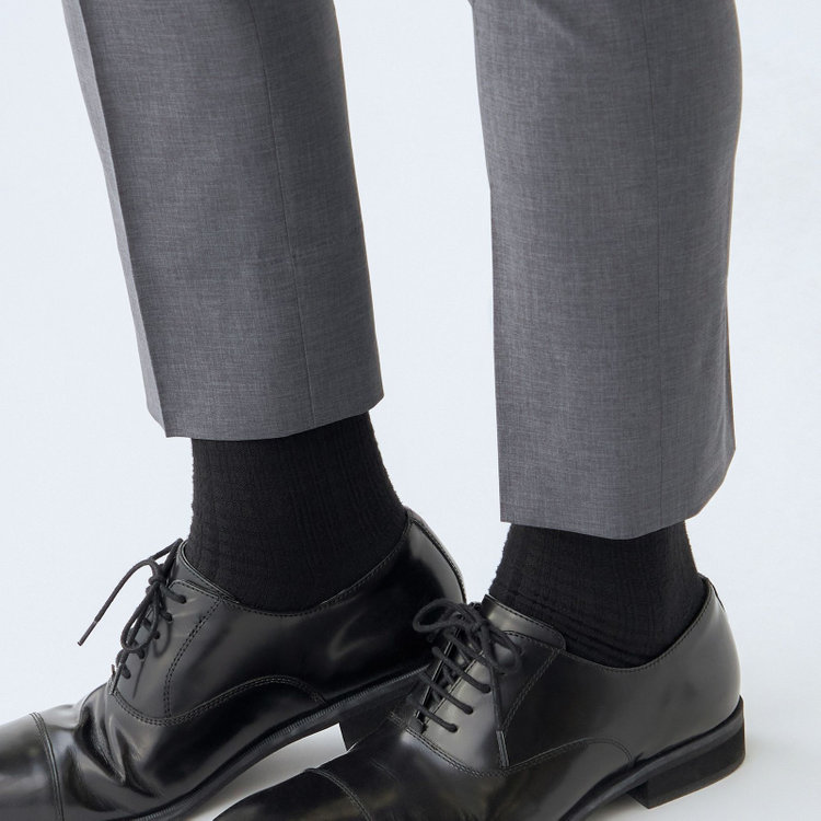 ブラックライン 【SLIM TAPERED】【春夏】0タックテーパードパンツ/ライトグレー/ウエストムーブ/ウォッシャブル/4S SUSTAINABILITY&ECOLOGY FABRIC/※裾上げ済み仕様 グレー淡色