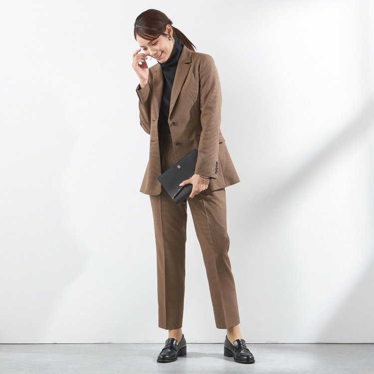 シルバーライン 【SILVER LINE】【年間】2釦シングルパンツスーツ/ブラウン×チェック/ウォッシャブル/4S SUSTAINABILITY&ECOLOGY FABRIC/※パンツ裾上げ済仕様 茶中間