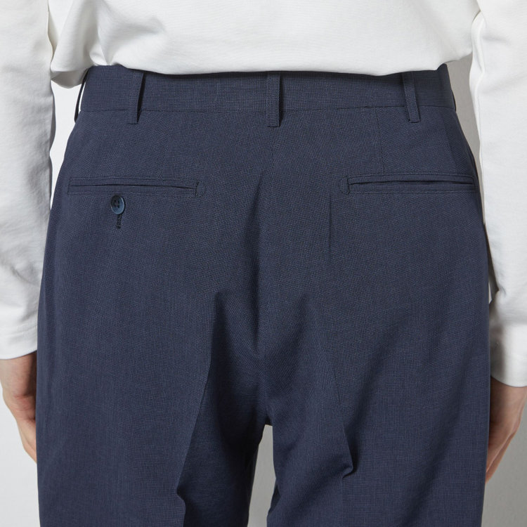 ブラックライン 【SLIM TAPERED】【春夏】0タックテーパードパンツ/ネイビー×ハウンドトゥース/ウエストムーブ/4S SUSTAINABILITY&ECOLOGY FABRIC「ウォッシャブル」「ストレッチ」/※裾上げ済み仕様 紺濃色