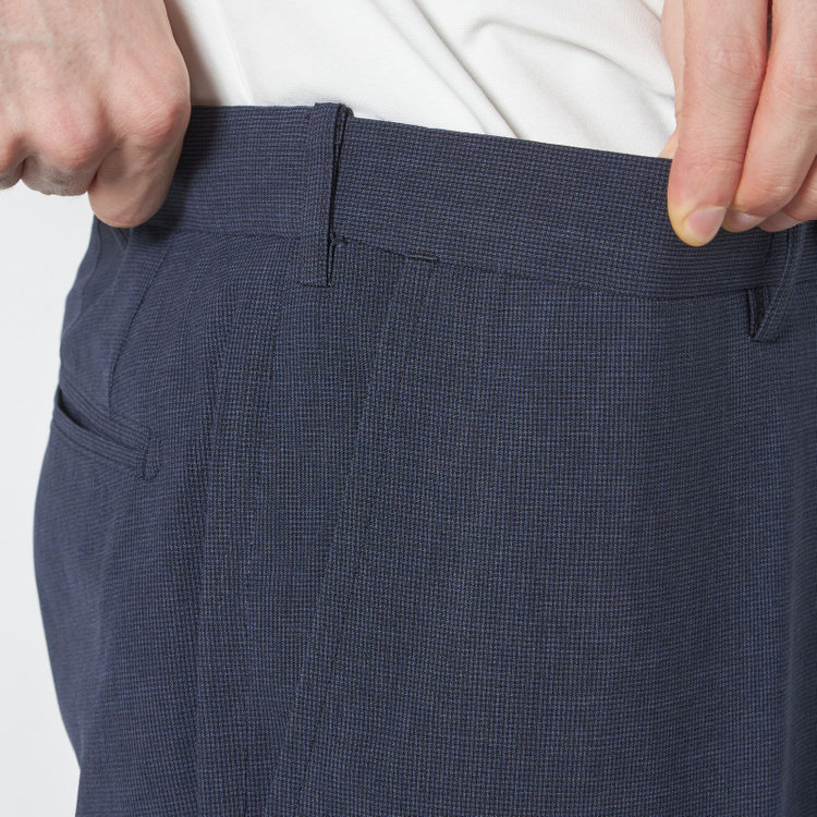 ブラックライン 【SLIM TAPERED】【春夏】0タックテーパードパンツ/ネイビー×ハウンドトゥース/ウエストムーブ/4S SUSTAINABILITY&ECOLOGY FABRIC「ウォッシャブル」「ストレッチ」/※裾上げ済み仕様 紺濃色