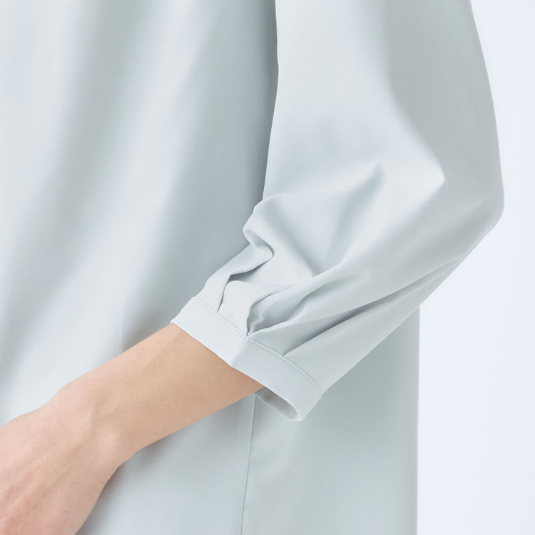 シルバーライン 【SILVER LINE/7分袖】パール釦付きキーネックプルオーバー/ミント/「ウォッシャブル可能」「2WAYストレッチ」「防シワ」「UV加工」「接触冷感」「透け軽減」 緑淡色