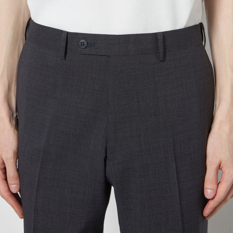 ブラックライン 【SLIM TAPERED】【春夏】0タックテーパードパンツ/グレー×スラブ/ウエストムーブ/4S SUSTAINABILITY&ECOLOGY FABRIC「ウォッシャブル」「ストレッチ」/※裾直し必要 紺濃色