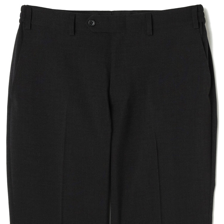 ブラックライン 【SLIM TAPERED_2】【春夏】2釦シングルスーツ 0タック/ブラック/ウエストシャーリング/4S SUSTAINABILITY&ECOLOGY FABRIC/※パンツ裾上げ済仕様 黒