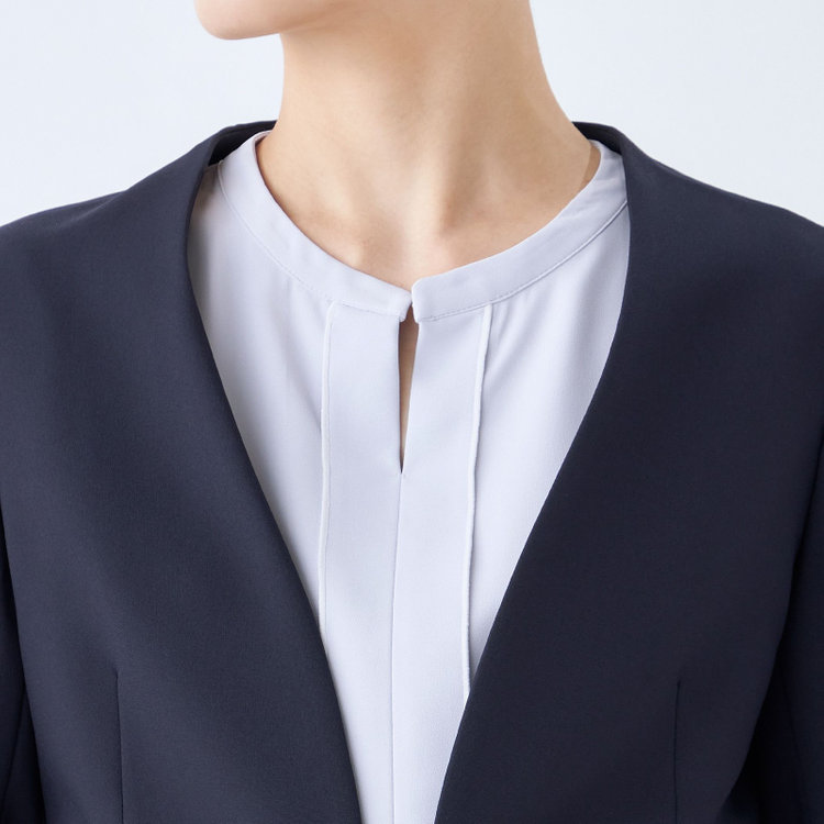 シルバーライン 【RELAX TAPERED】【年間】ノーカラー ホック留めパンツスーツ/ネイビー/ウエストシャーリング仕様/ウォッシャブル/※パンツ裾上げ済仕様 紺濃色