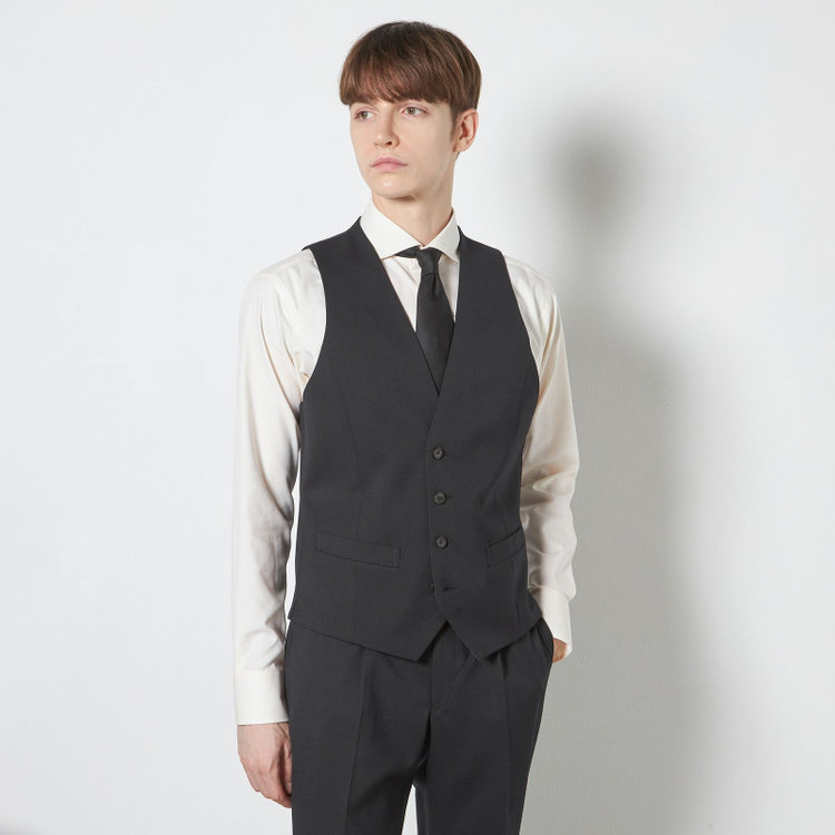 シルバーライン 【CLASSICO TAPERED】【年間】【結婚式対応可】2釦シングルフォーピーススーツ 1タック/ブラック＋コーディネートパンツグレー/両面ジレ/ウエストムーブ/4S SUSTAINABILITY&ECOLOGY FABRIC/※裾上げ必要 黒