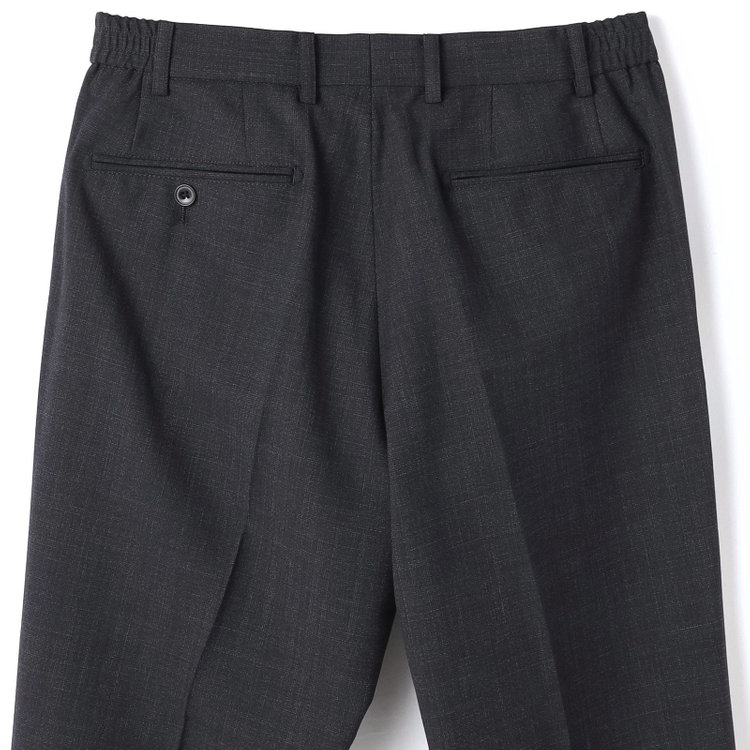 ブラックライン 【発送在庫あり】【SLIM TAPERED_2】【年間】2釦シングルスリーピーススーツ 0タック/グレー/ウエストシャーリング/4S SUSTAINABILITY&ECOLOGY FABRIC/※パンツ裾上げ済仕様 グレー中間