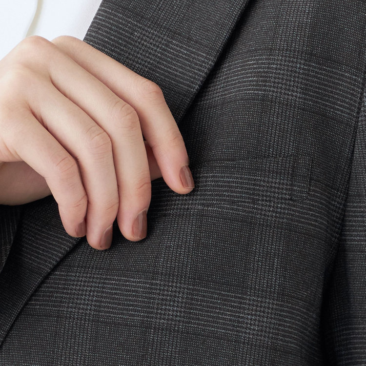 シルバーライン 【SL】【秋冬】4釦1掛けダブルパンツスーツ/グレー×チェック/パンツウエストシャーリング/ウォッシャブル/※パンツ裾上げ済仕様 グレー濃色