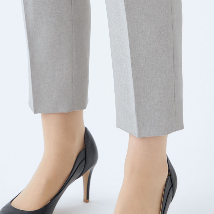 シルバーライン 【SL】【年間】センタープレスパンツ/グレー/ウォッシャブル/裾上げ済み仕様 グレー中間