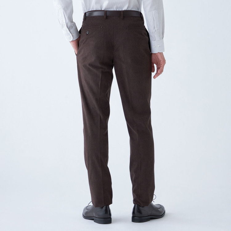 シルバーライン 【CLASSICO TAPERED】【秋冬】ポリエステル1タックテーパードパンツ/ブラウン×コーデュロイ/シャーリング仕様/4S SUSTAINABLE/※裾上げ必要 茶濃色