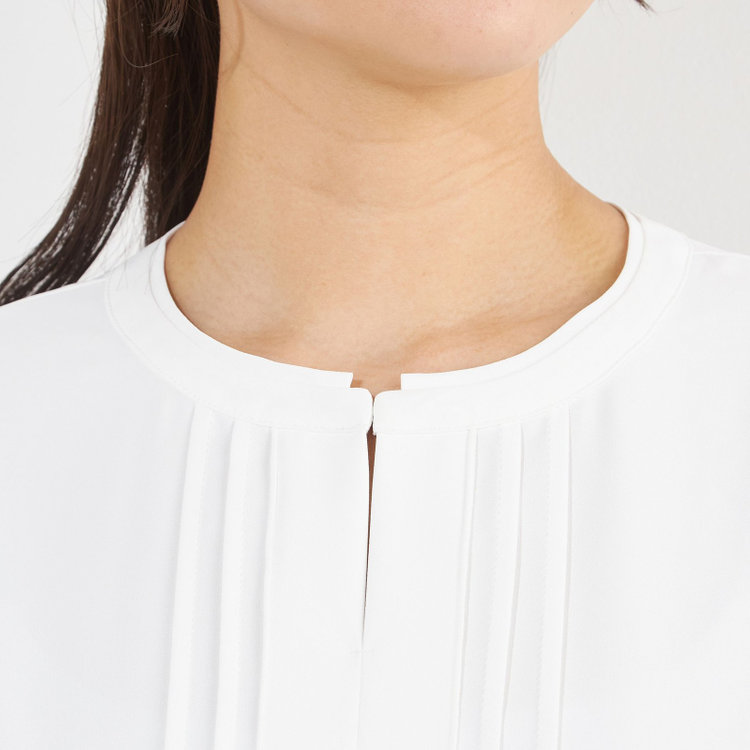 シルバーライン 【SILVER LINE/7分袖】配色フロントプリーツプルオーバー/ホワイト/「ウォッシャブル」「ストレッチ」「防シワ」「UV加工」「静電気防止」 白