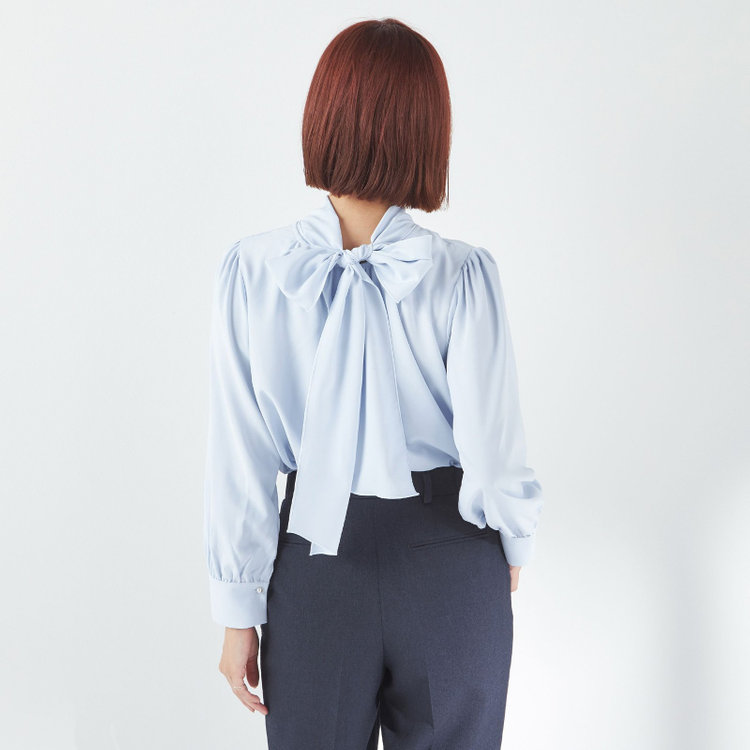 スーツセレクト 【SUIT SELECT×Samantha Thavasa】【長袖】前後2WAYボウタイブラウス/ブルー/「ウォッシャブル可能」「2WAYストレッチ」「防シワ」「UV加工」「接触冷感」「透け軽減」 青淡色