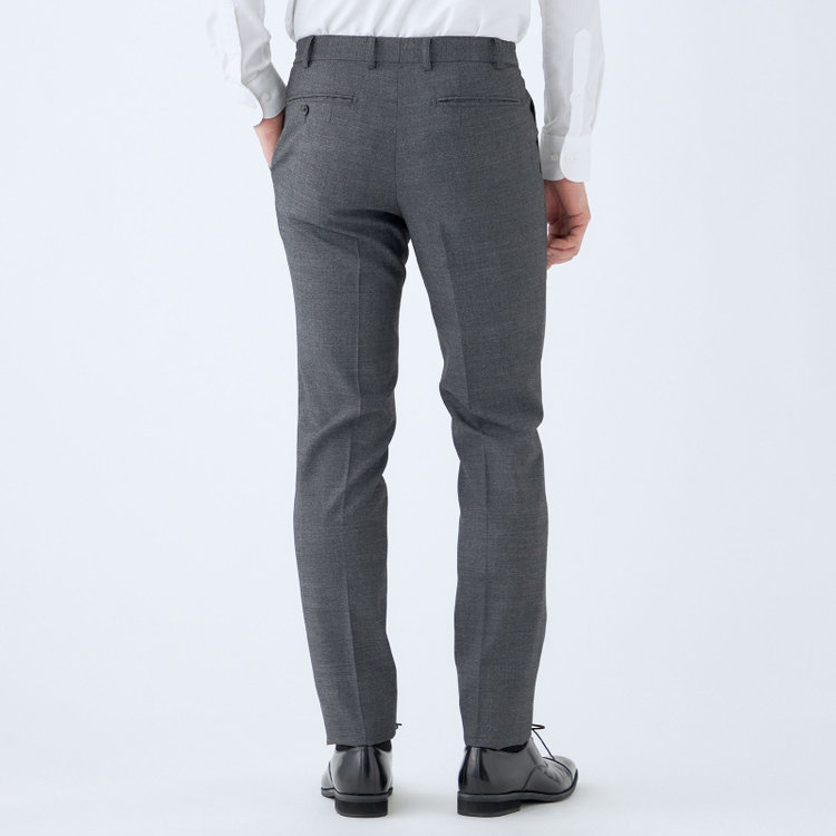 シルバーライン 【CLASSICO TAPERED】【年間】【結婚式対応可】2釦シングルフォーピーススーツ 1タック/ネイビー＋コーディネートパンツグレー/両面ジレ/ウエストムーブ/4S SUSTAINABILITY&ECOLOGY FABRIC/※裾上げ必要 紺中間