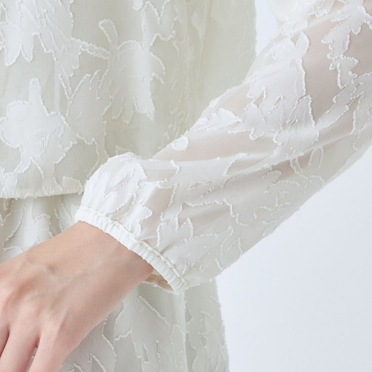 シルバーライン 【SL/長袖】カットジャカードレイヤードプルオーバーブラウス/ホワイト/ウォッシャブル 白