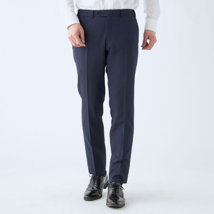 ブラックライン 【SLIM TAPERED_2】【年間】2釦シングルスリーピーススーツ 0タック/ネイビー×シャドーストライプ/ウエストシャーリング/4S SUSTAINABILITY&ECOLOGY FABRIC/リバーシブルベスト仕様（グレー）/※パンツ裾上げ済仕様 紺中間