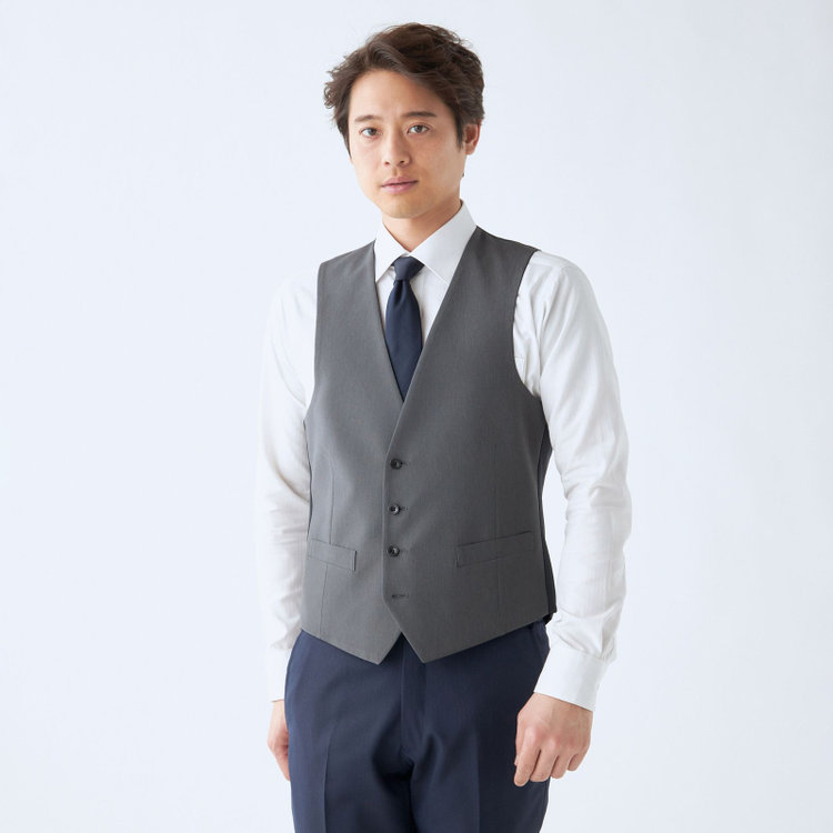 ブラックライン 【SLIM TAPERED_2】【年間】2釦シングルスリーピーススーツ 0タック/ネイビー×シャドーストライプ/ウエストシャーリング/4S SUSTAINABILITY&ECOLOGY FABRIC/リバーシブルベスト仕様（グレー）/※パンツ裾上げ済仕様 紺中間