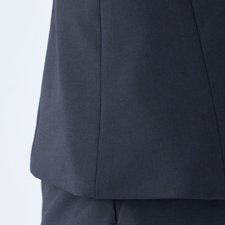 ブラックライン 【就活.】【年間】【BL】2釦ジャケット/ネイビー/ウォッシャブル＆ストレッチ 紺中間
