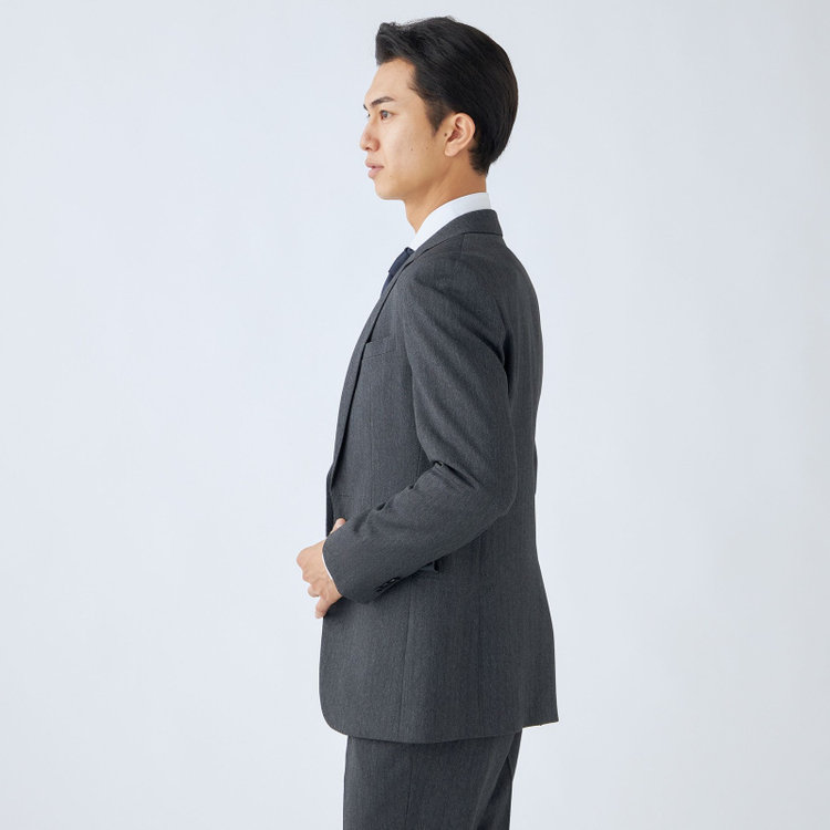 ブラックライン 【SLIM TAPERED_2】【秋冬】2釦シングルスリーピーススーツ 0タック/グレー×シャドーストライプ/ウエストシャーリング/4S SUSTAINABILITY&ECOLOGY FABRIC/※パンツ裾上げ済仕様 グレー中間