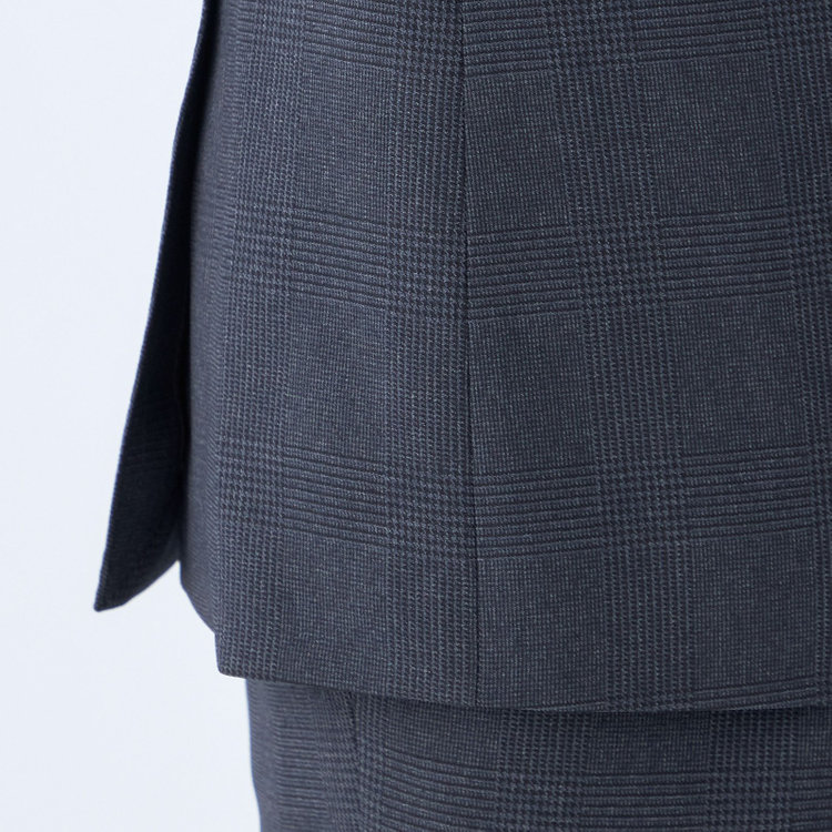 シルバーライン 【発送在庫あり】【CLASSICO TAPERED】【秋冬】2釦シングルスリーピーススーツ 1タック/ネイビー×プレイド/ウエストムーブ/4S SUSTAINABILITY&ECOLOGY FABRIC/※パンツ裾上げ済仕様 紺中間