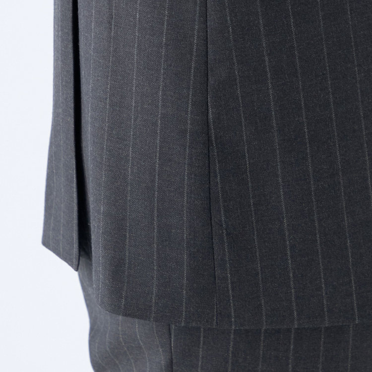 シルバーライン 【発送在庫あり】【CLASSICO TAPERED】【秋冬】2釦シングルスーツ 1タック/グレー×ストライプ/CANONICO 1663 fabric made in italy/※裾上げ必要 グレー中間