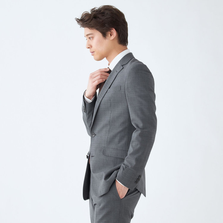 ブラックライン 【SLIM TAPERED_2】【春夏】2釦シングルスーツ 0タック/グレー×シャドー/ウエストシャーリング/4S SUSTAINABILITY&ECOLOGY FABRIC/※パンツ裾上げ済仕様 グレー中間