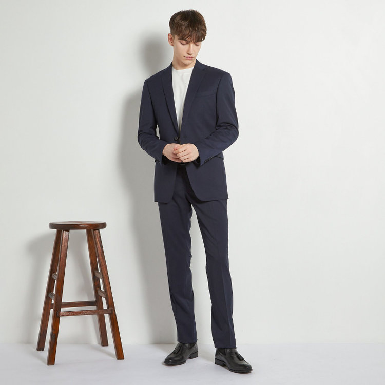 ブラックライン 【KSW】【年間】2釦シングルスーツ 0タック/ネイビー/ウエストムーブ/ウォッシャブル/MOVING STRETCH/※裾上げ必要 紺中間