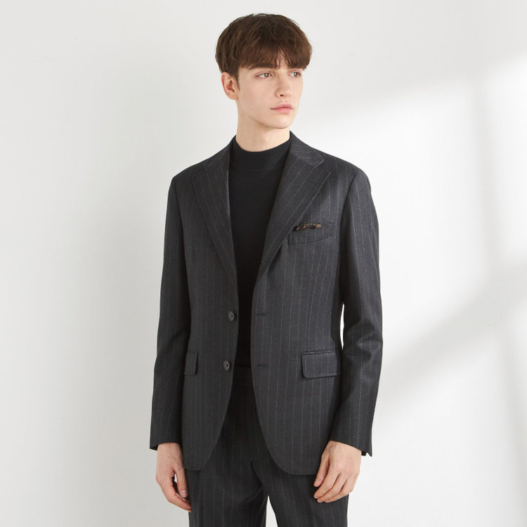 シルバーライン 【CLASSICO TAPERED】【秋冬】3釦段返りシングルスーツ 2タック/ダークグレー×ストライプ/ウエストムーブ/MARZOTTO/※裾上げ必要 グレー濃色