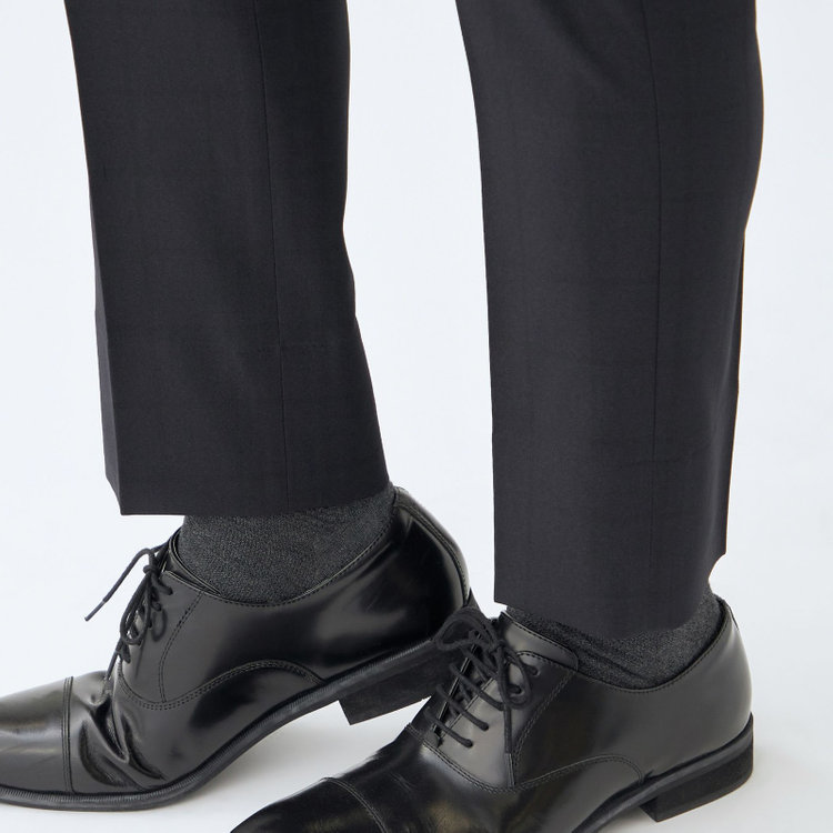 ブラックライン 【SLIM TAPERED】【春夏】0タックテーパードパンツ/ブラック×ウィンドペン/ウエストシャーリング/ウォッシャブル/4S/※裾上げ済仕様 黒