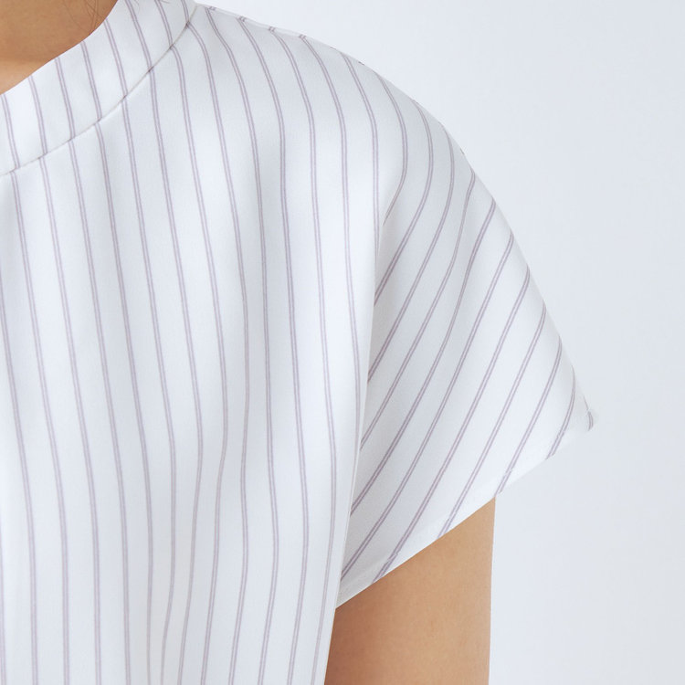 シルバーライン 【SILVER LINE/半袖】2WAYチャーム＆ボウタイプルオーバー/ホワイト×グレーストライプ/「ウォッシャブル」「2WAYストレッチ」「UV加工」「接触冷感」 グレー淡色